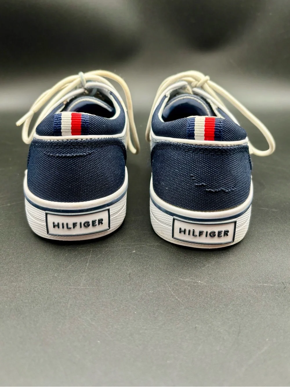 Tommy Hilfiger Men's Redd7 Chambray Denim Sneakers - Size 7.5